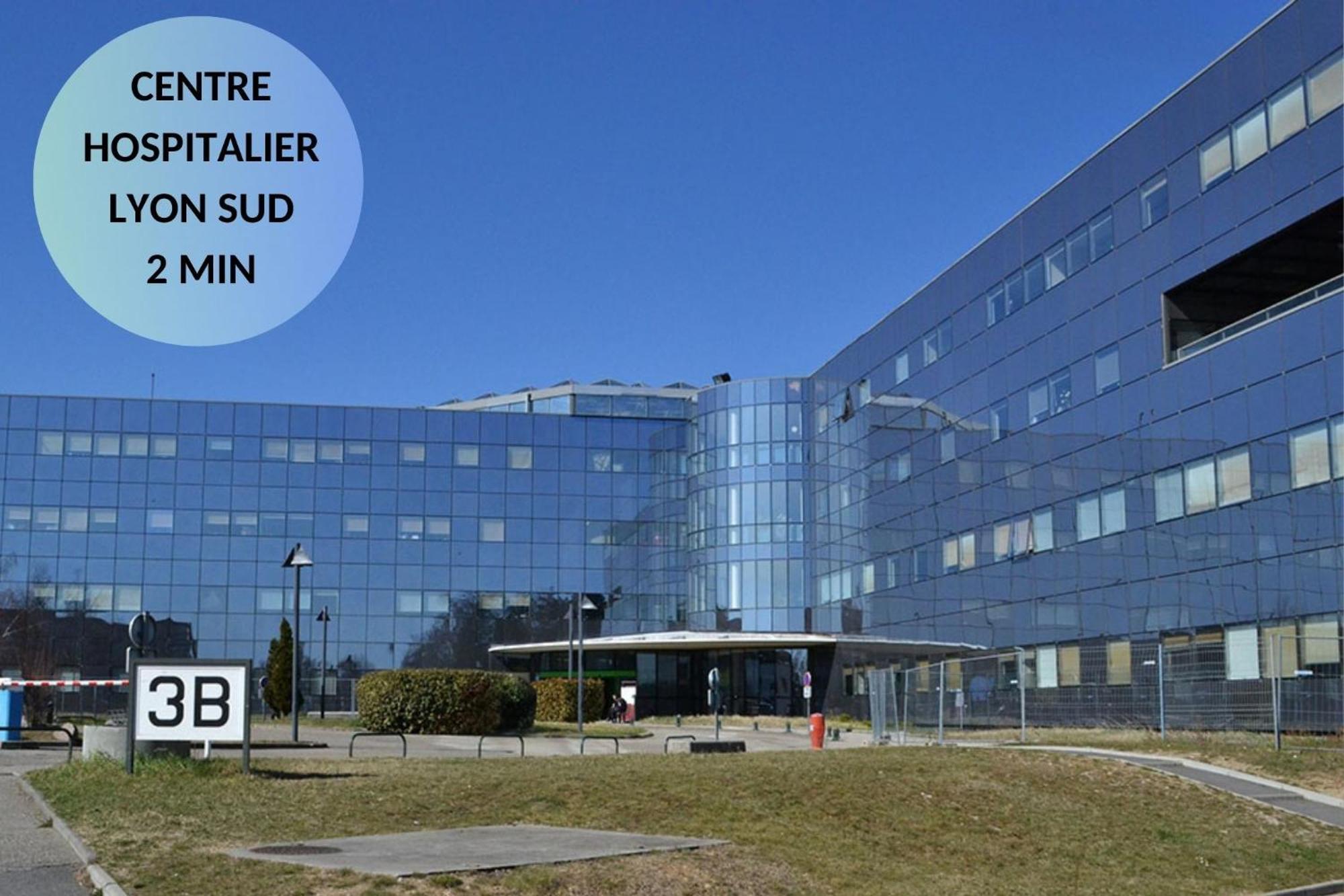 Super Chazelles - Metro - Hopitaux Lyon Sud Apartment Saint-Genis-Laval Exterior photo
